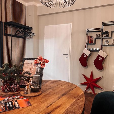 96M2 Of Comfort And Style: 4Bd Apartment In Old Town Bratislava Extérieur photo